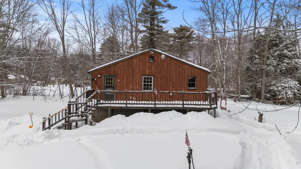 4 Lebanon Road Saco ME 04072