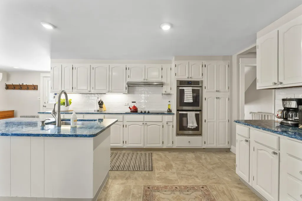 47 Pleasant Hill Road Falmouth ME 04105