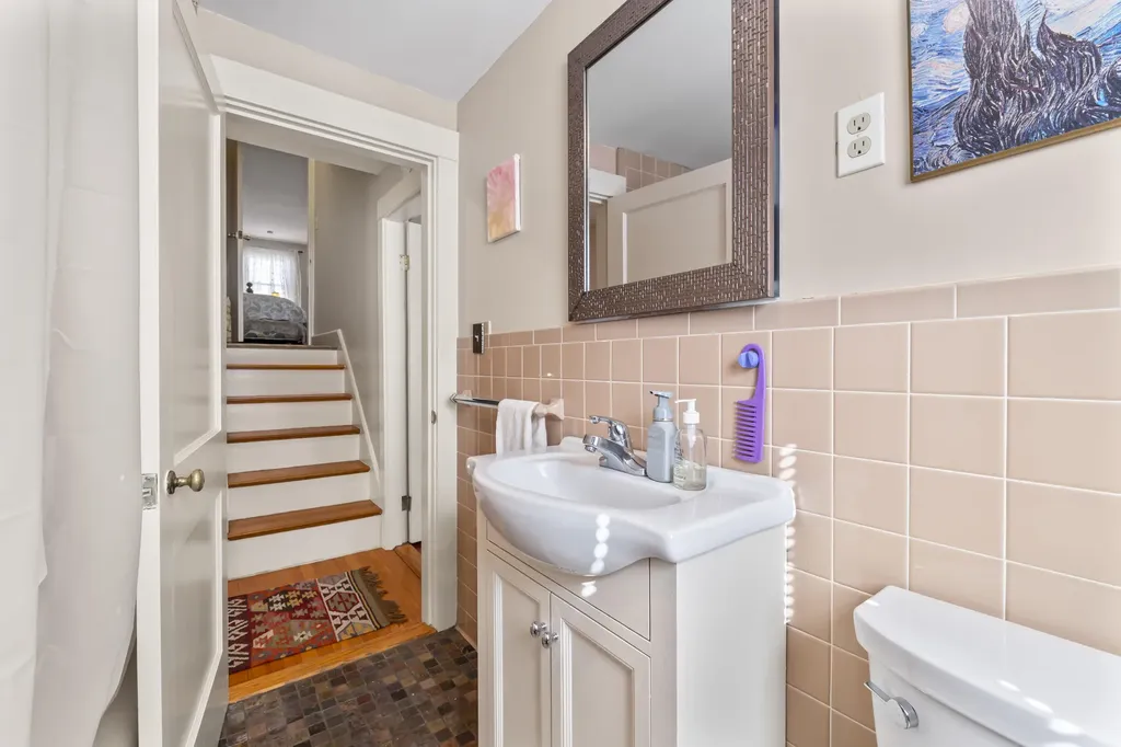 47 Pleasant Hill Road Falmouth ME 04105