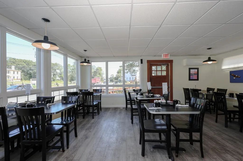 30 York Street Kennebunk ME 04043