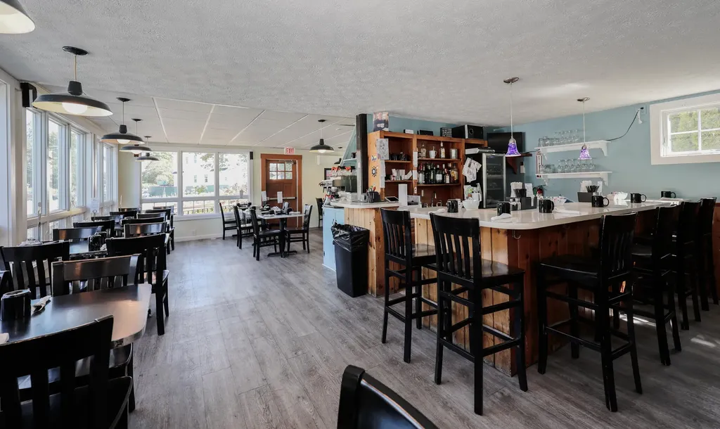 30 York Street Kennebunk ME 04043