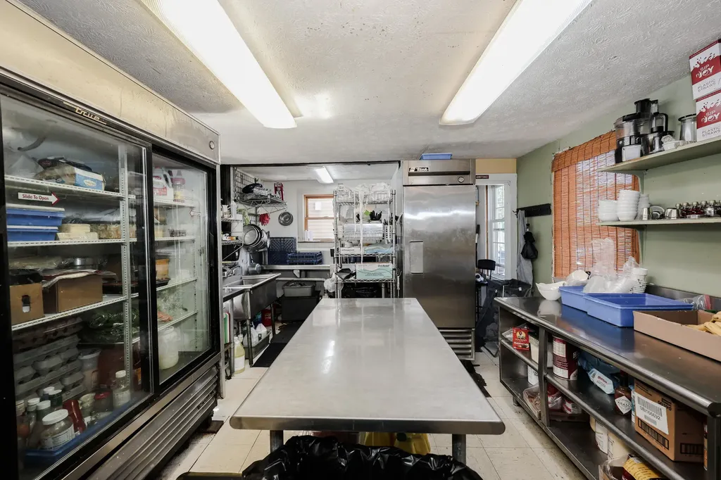 30 York Street Kennebunk ME 04043