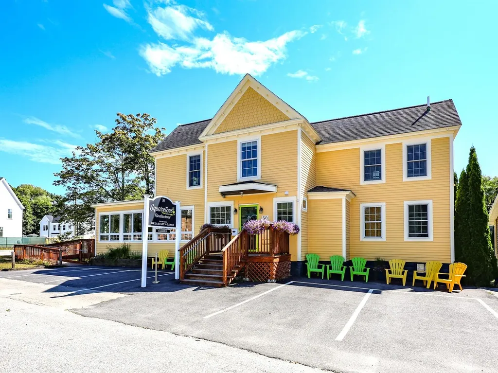 30 York Street Kennebunk ME 04043