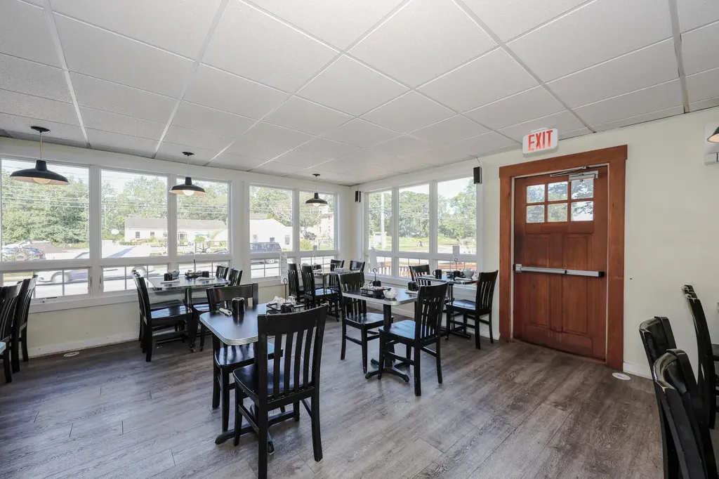 30 York Street Kennebunk ME 04043