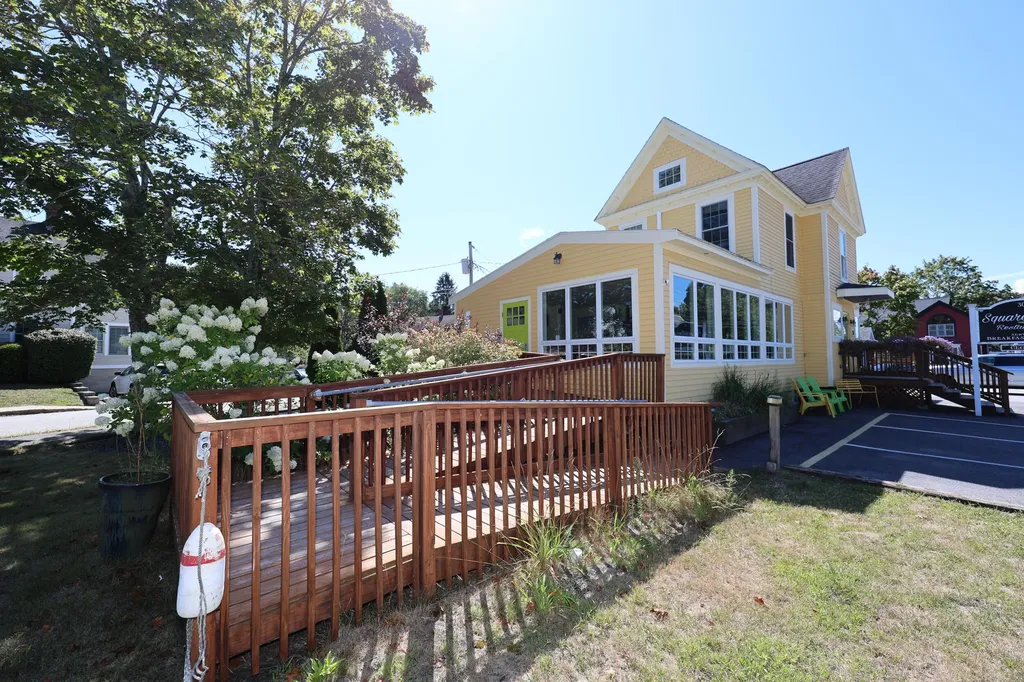 30 York Street Kennebunk ME 04043