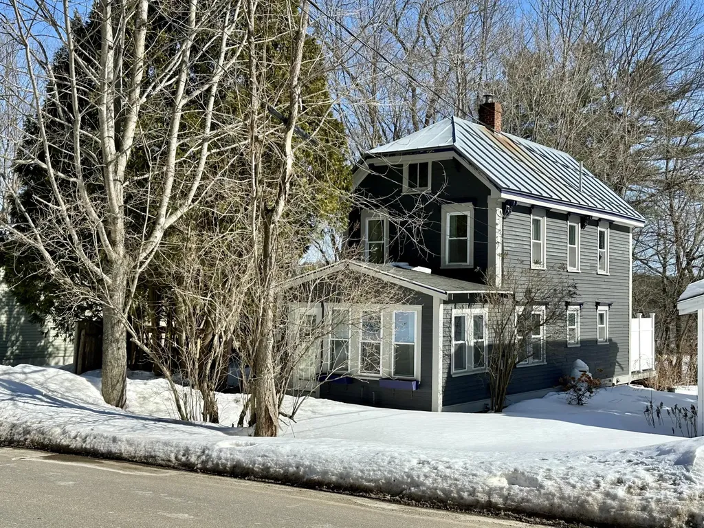 12 Greenville Street Hallowell ME 04347