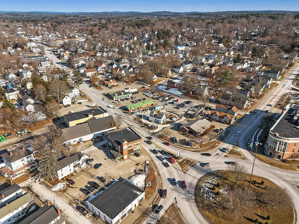 2 Bangor Street Augusta ME 04330