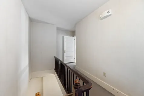 2 Bangor Street Augusta ME 04330