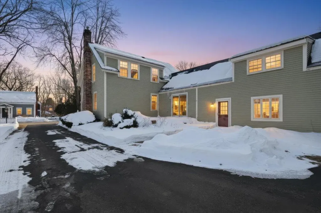 15 Green Street Gorham ME 04038