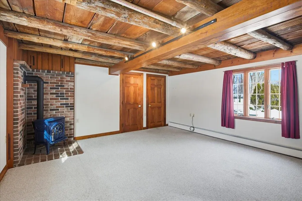 15 Green Street Gorham ME 04038