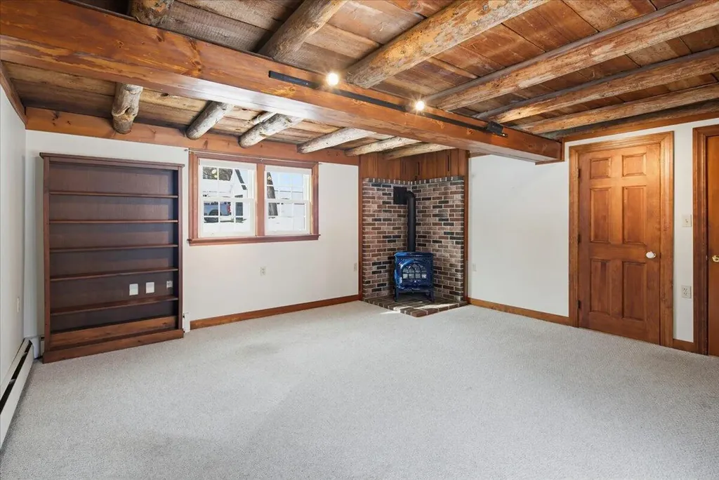 15 Green Street Gorham ME 04038