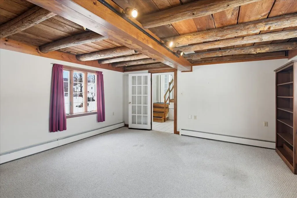15 Green Street Gorham ME 04038