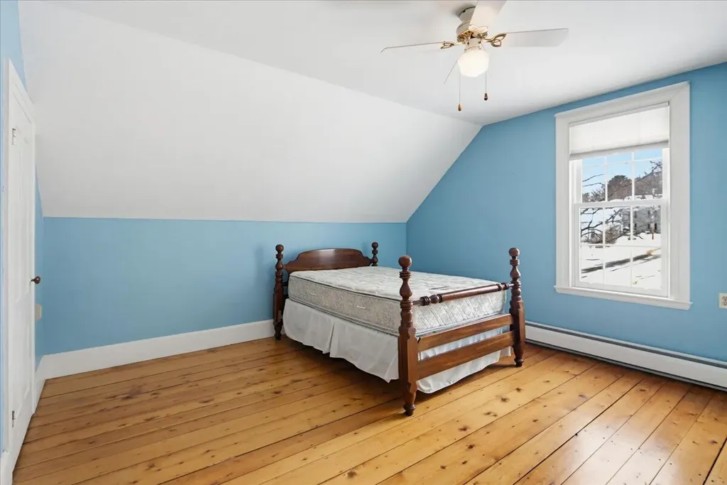15 Green Street Gorham ME 04038
