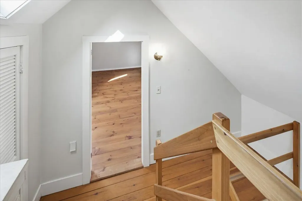15 Green Street Gorham ME 04038