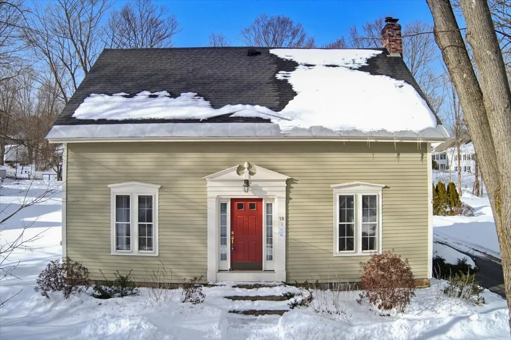 15 Green Street Gorham ME 04038