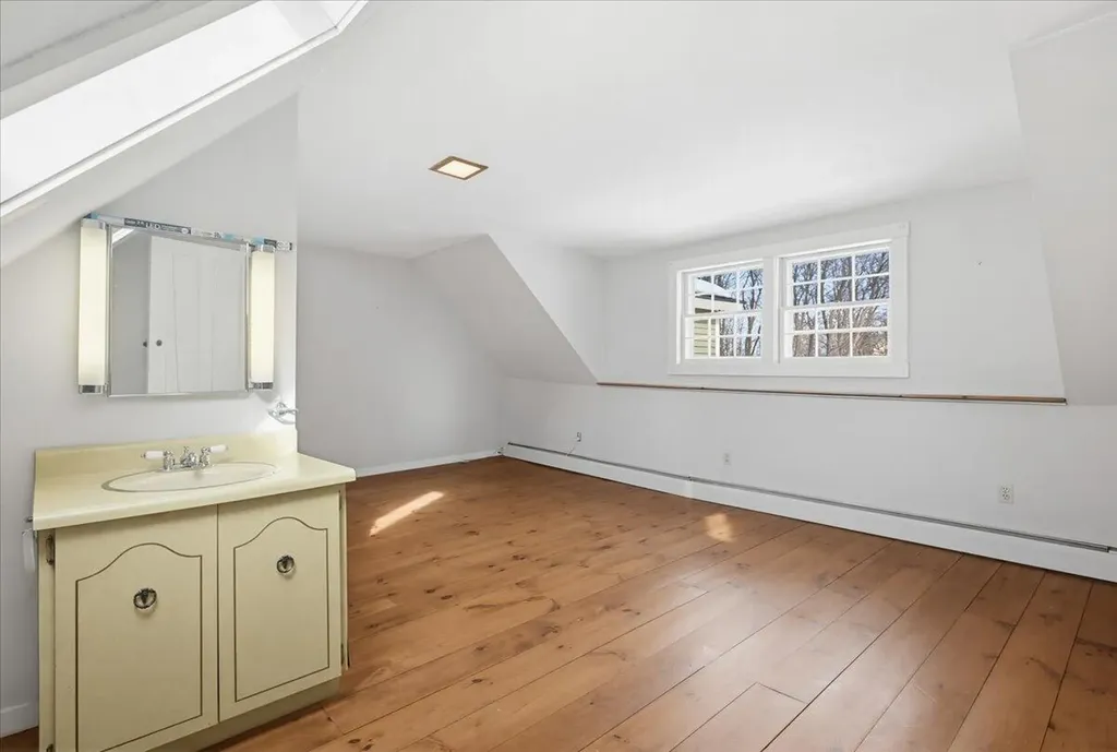 15 Green Street Gorham ME 04038
