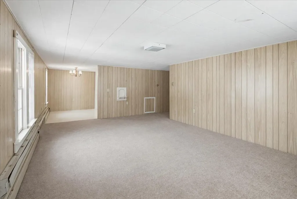 15 Green Street Gorham ME 04038