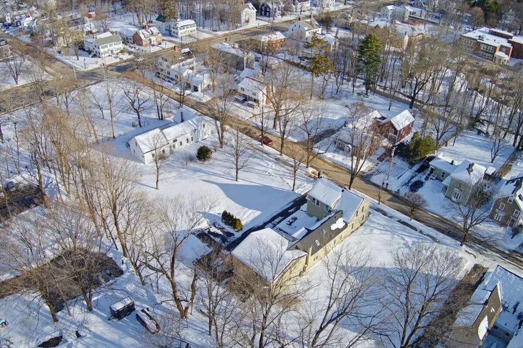 15 Green Street Gorham ME 04038