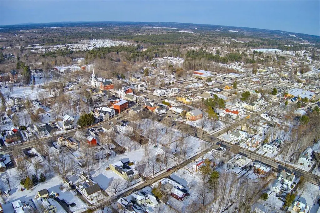 15 Green Street Gorham ME 04038