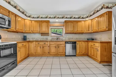 428 Bean Road Mount Vernon ME 04352