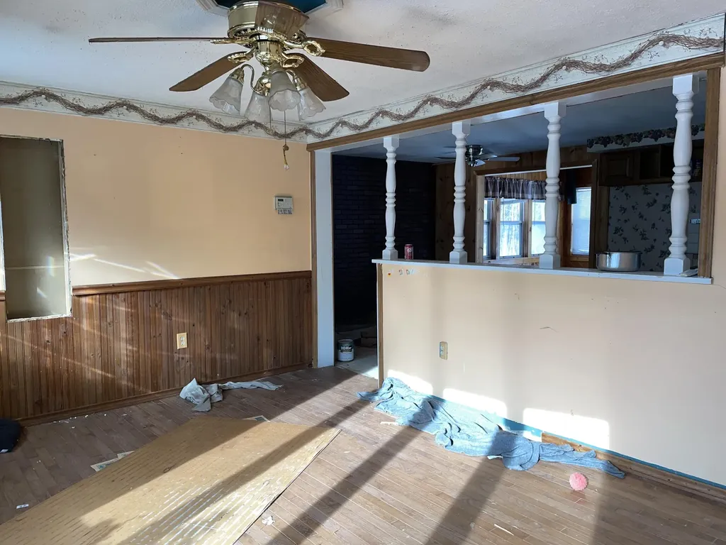 22 Robins Way Turner ME 04282