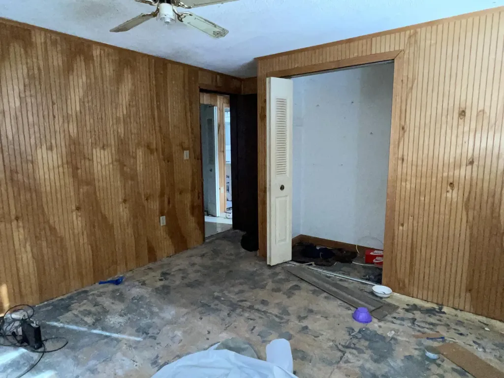 22 Robins Way Turner ME 04282