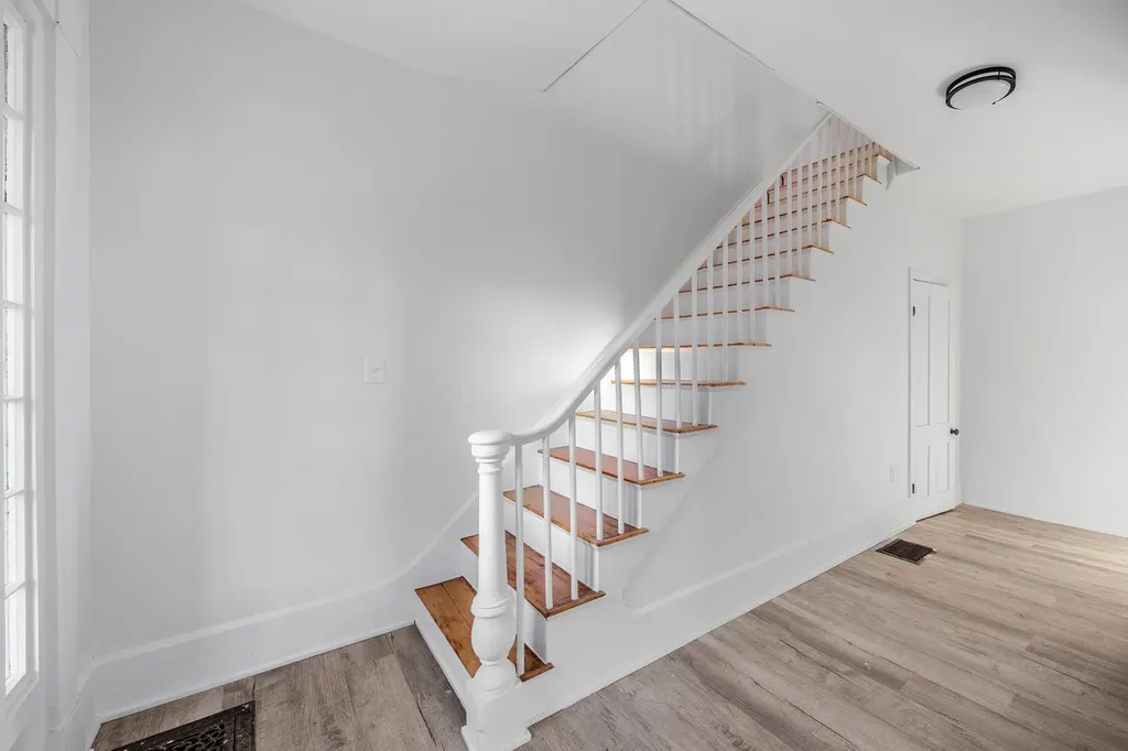 229 Center Street Bangor ME 04401