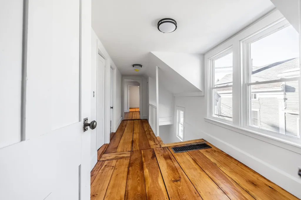 229 Center Street Bangor ME 04401