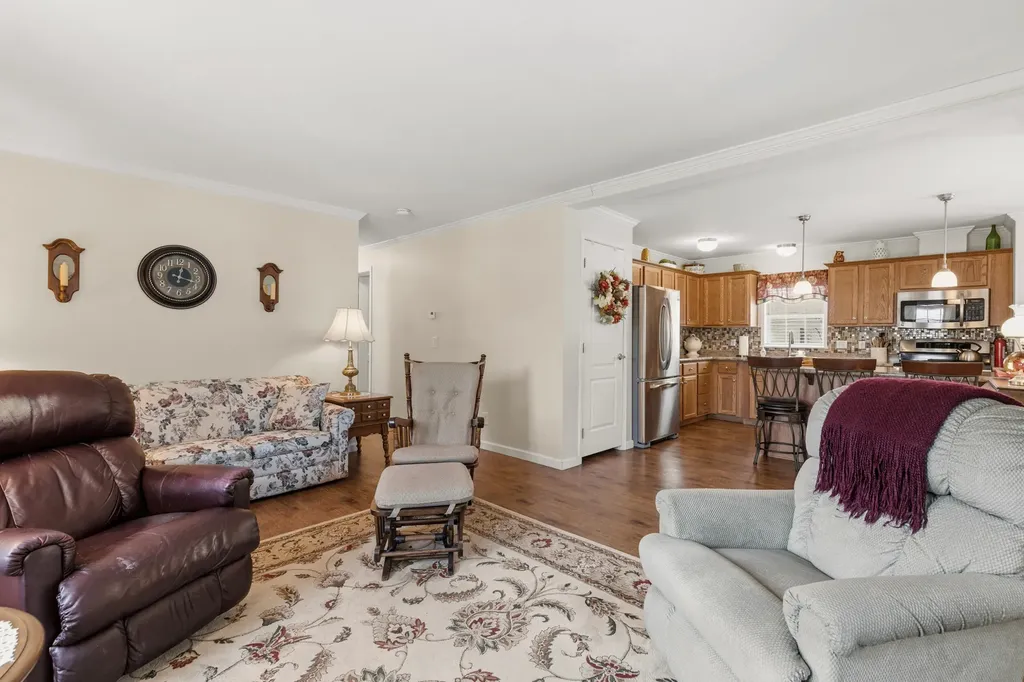 14 Patio Park Lane Gorham ME 04038