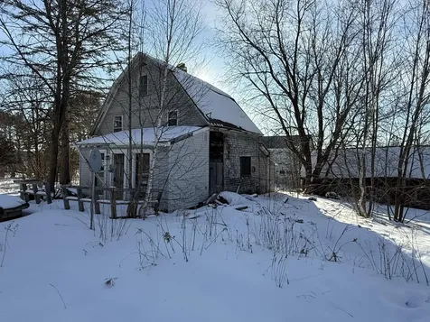 9 Daggett Street Milo ME 04463