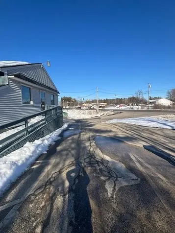 400 Narragansett Trail Buxton ME 04093