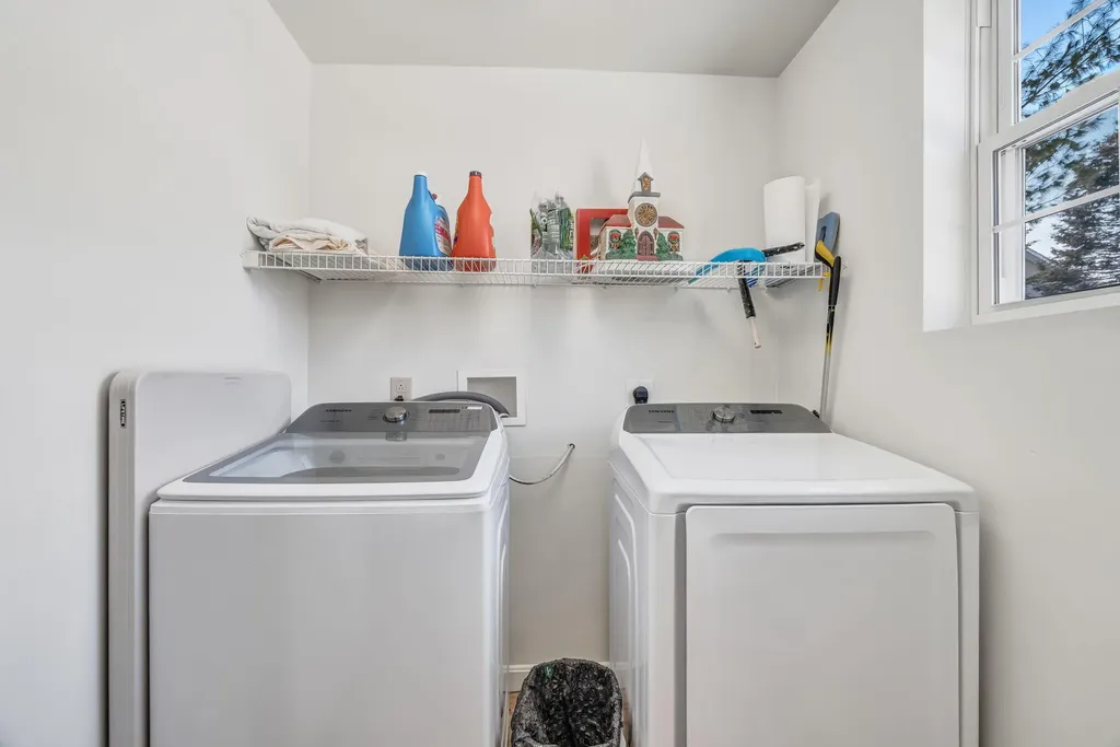 14 Hornet Street Brunswick ME 04011