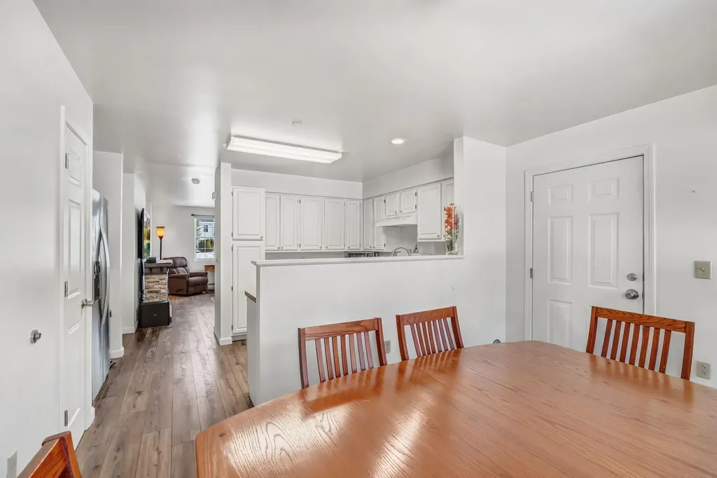 14 Hornet Street Brunswick ME 04011