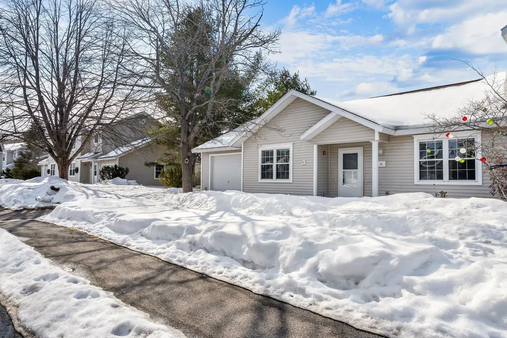 14 Hornet Street Brunswick ME 04011