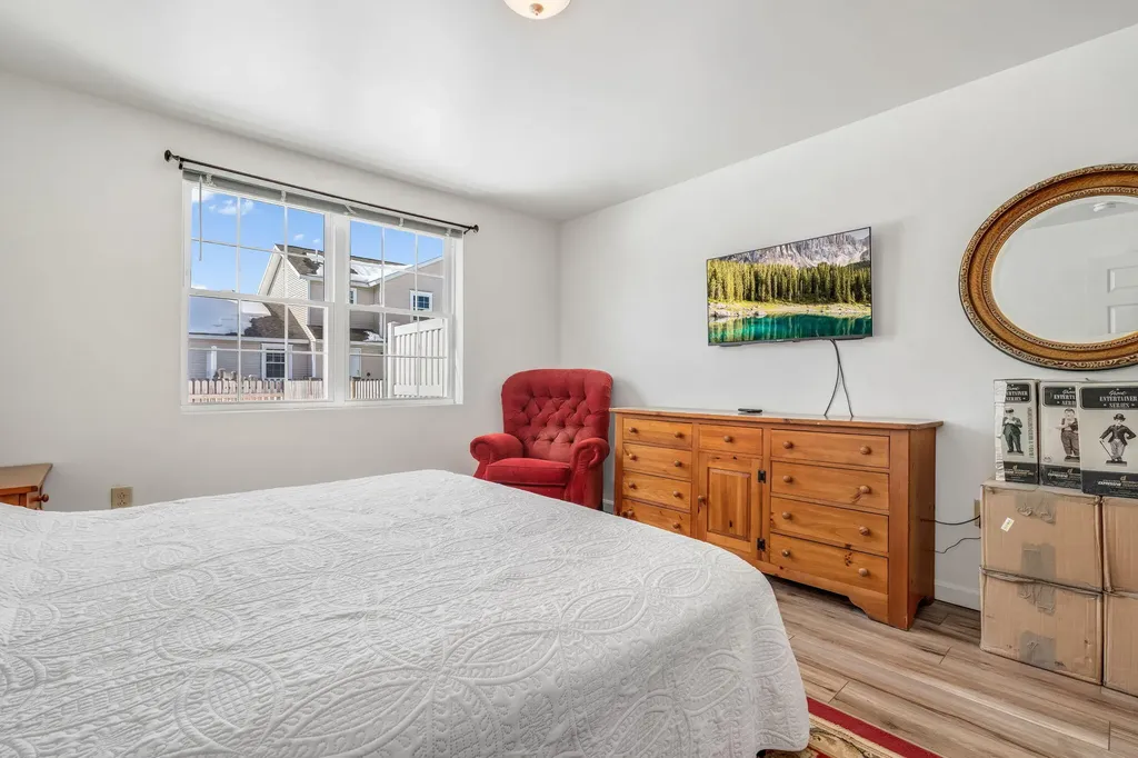 14 Hornet Street Brunswick ME 04011