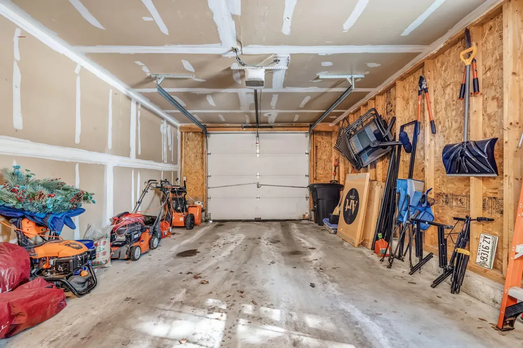 14 Hornet Street Brunswick ME 04011