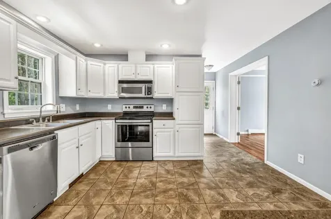 25 N End Road Georgetown ME 04548