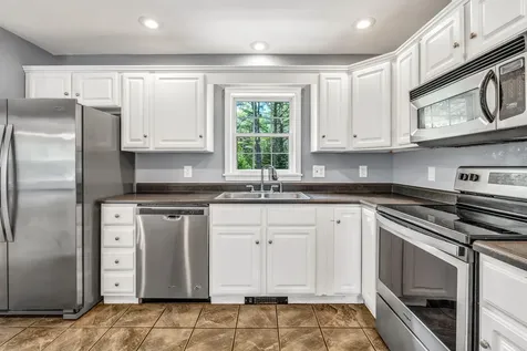 25 N End Road Georgetown ME 04548