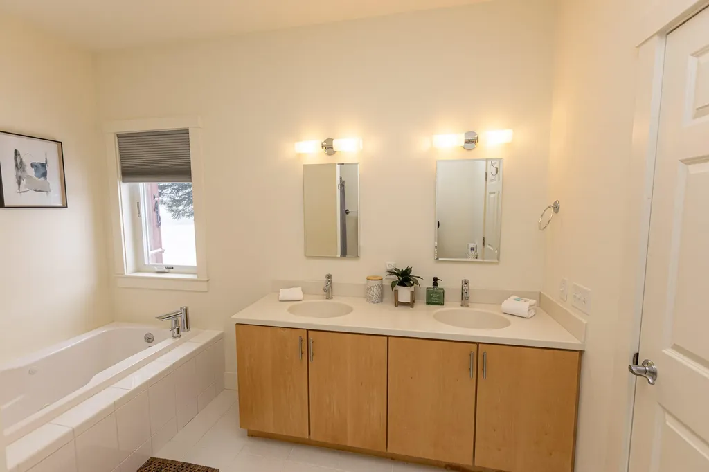 49 Magalloway Loop Sandy River Plt ME 04970