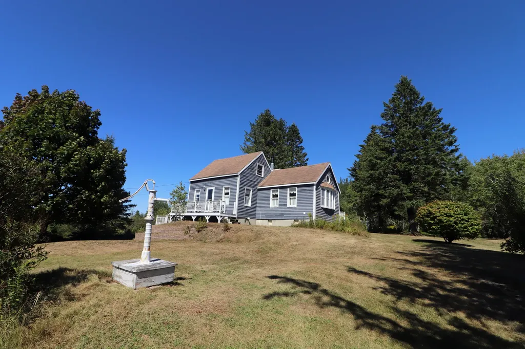 38 Bay Road Jonesboro ME 04648