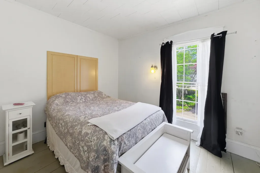 20 Chestnut Street Rockland ME 04841