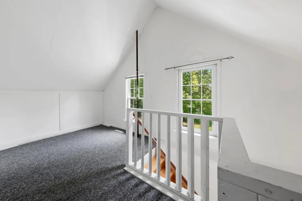 20 Chestnut Street Rockland ME 04841