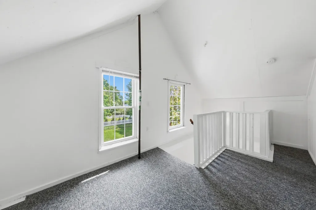 20 Chestnut Street Rockland ME 04841