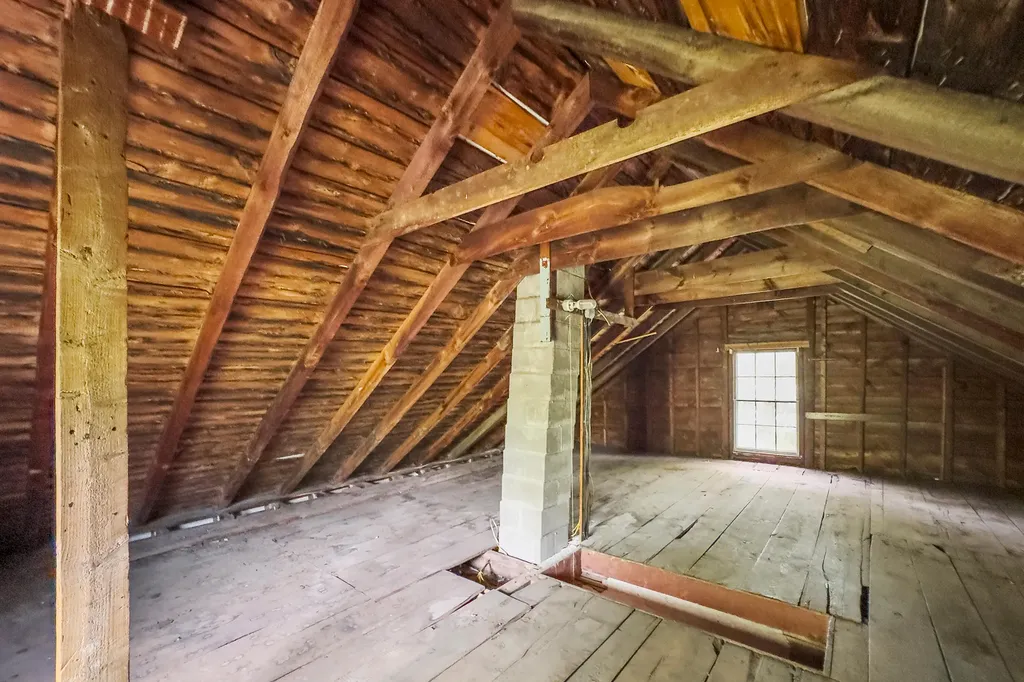 20 Chestnut Street Rockland ME 04841