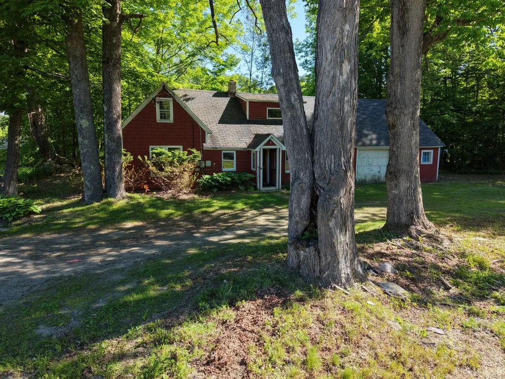 197 Smithfield Road Belgrade ME 04917