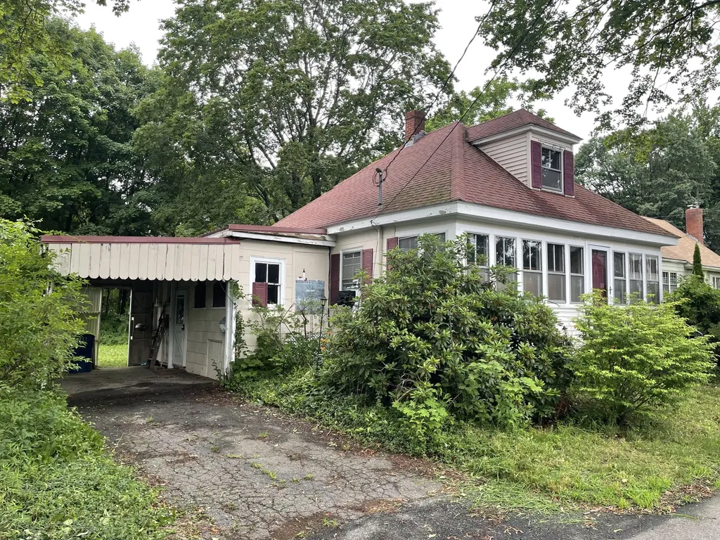 49 Belfort Street Portland ME 04103