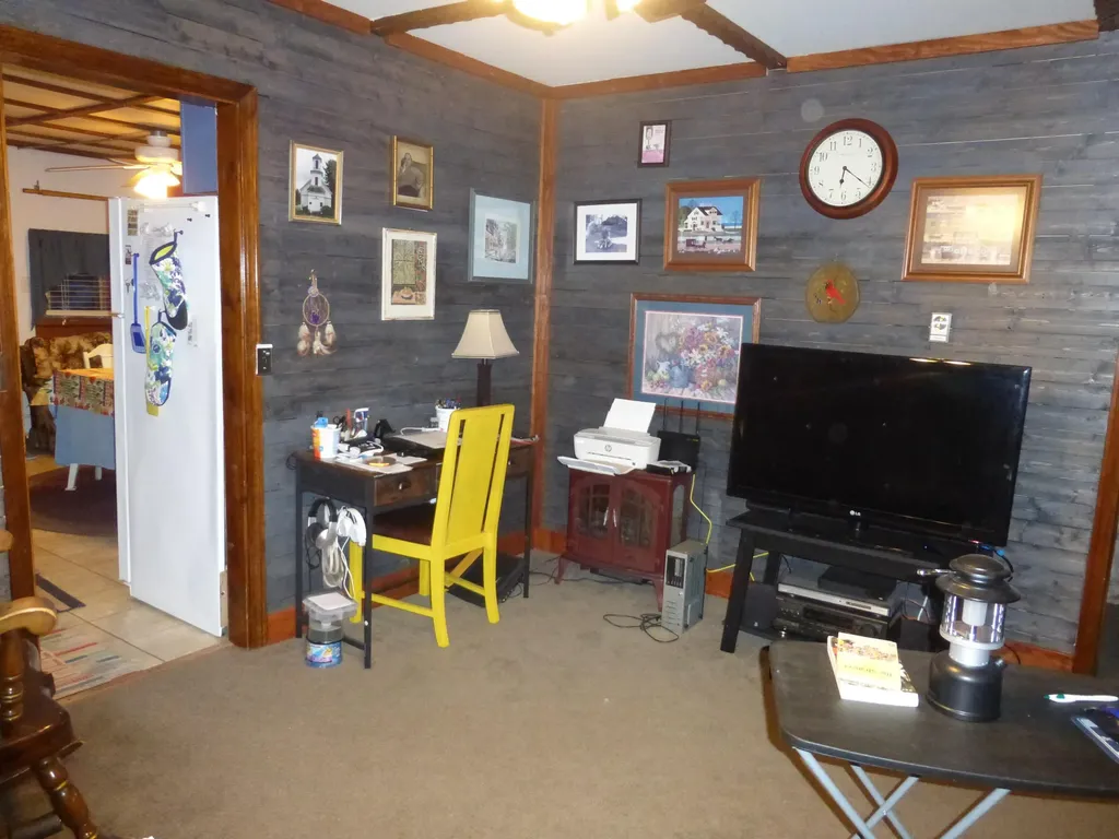 9 Roberts Lane Porter ME 04068