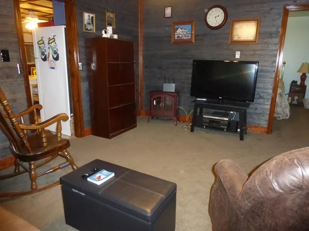 9 Roberts Lane Porter ME 04068