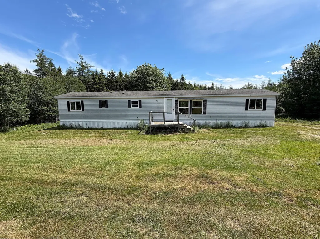12 Lindsay's Road Deer Isle ME 04627