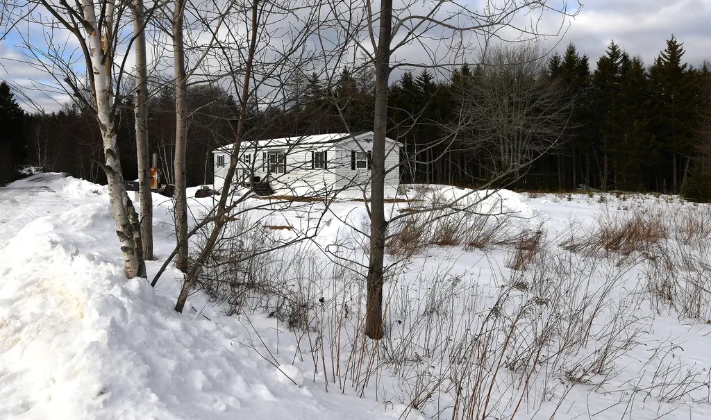 12 Lindsay's Road Deer Isle ME 04627